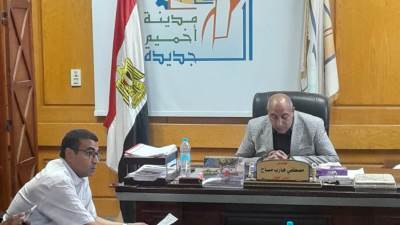 "الإسكان": تسليم مبنى الإسعاف وتنفيذ طرق الإسكان الاجتماعي بمدينة أخميم الجديدة