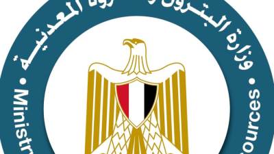 وزارة البترول: إعلانات التوظيف على مواقع التواصل الاجتماعي "وهمية"