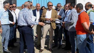 وزير قطاع الأعمال العام يتفقد عددا من المنشآت والمشروعات الفندقية التابعة برأس البر