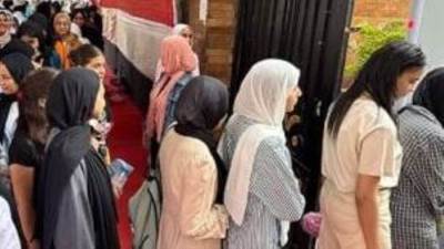 طلاب الثانوية العامة يبدأون امتحانى الرياضيات البحتة والجيولوجيا