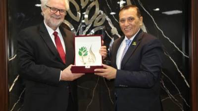 رئيس شركة تنمية الريف المصري الجديد يستقبل سفير بولندا لدى القاهرة لبحث سبل التعاون مع كبرى الشركات البولندية العاملة