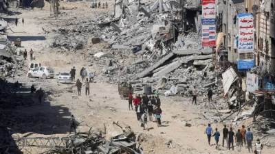 استشهاد 3 فلسطينيين وإصابة آخرين في قصف إسرائيلي على وسط قطاع غزة