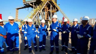 وزير البترول والثروة المعدنية يجري زيارة ميدانية إلى  موقع بئر "بيجونا-2" 