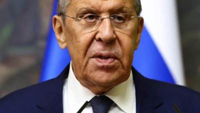 لافروف: روسيا لا تنوي "مهاجمة" أو "احتلال" أوروبا