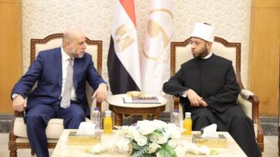 وزير الأوقاف يستقبل قاضي قضاة فلسطين ووزير الأوقاف الفلسطيني وعددًا من القضاة والعلماء الفلسطينيين بمسجد مصر بالعاصمة الإدارية