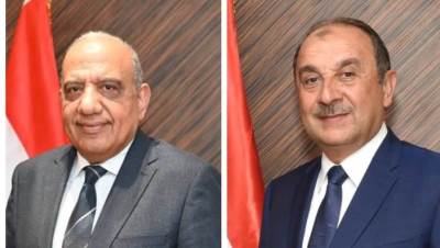 محمود عصمت: تطبيق معايير كفاءة الطاقة ودعم مشروعات الطاقة المتجددة لتوفير الكهرباء اللازمة