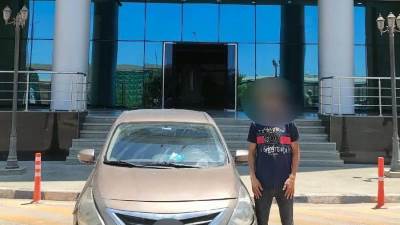 الداخلية: ضبط موظف لسماحه لأطفال بالجلوس على نوافذ سيارة حال سيرها بالطريق الدائري بالجيزة