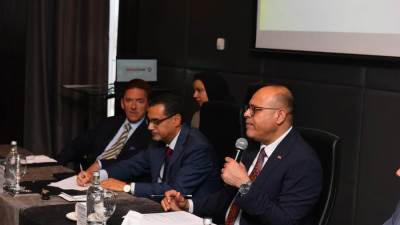 وزير العمل في ندوة توعوية نظمتها الغرفة التجارية السويسرية بالقاهرة