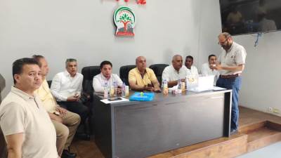 جهاز مدينة الشيخ زايد يُعلن ترخيص 50 مركبة نقل جماعي جديدة على خطوط مختلفة