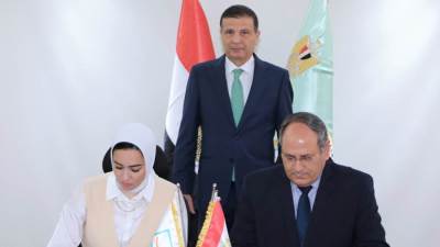 وزير الزراعة يشهد توقيع بروتوكول تعاون بين "البحوث الزراعية" و"حياه كريمة"