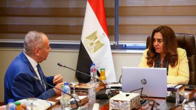 وزيرة التنمية تتابع آخر المستجدات الخاصة بإعداد الخطة الاستراتيجية