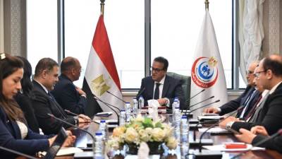 وزير الصحة يبحث مع وفد شركة «جونسون آند جونسون» سبل التعاون في القطاع الصحي