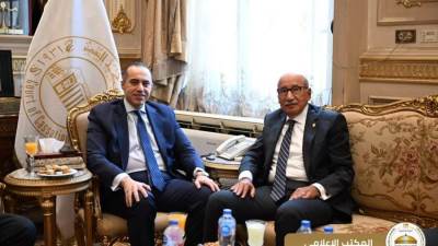 وزير الشئون النيابية يلتقي رئيس محكمة النقض ورئيس مجلس القضاء الأعلى لتهنئته بالمنصب