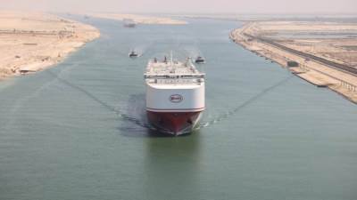 رئيس هيئة قناة السويس:" قناة السويس تشهد عبور حاملة السيارات BYD XI'AN إحدى أكبر حاملات السيارات في العالم  في رحلتها البحرية الأولى" 