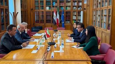 وزير الصحة يلتقي نظيره الإيطالي لمناقشة التعاون في عدد من المجالات الصحية