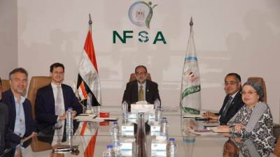 رئيس الهيئة القومية لسلامة الغذاء يستقبل المستشار التجارى بسفارة النمسا بالقاهرة ومدير العمليات الإقليمي لشركة "ريد بل" العالمية لمشروبات الطاقة