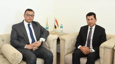 وزيرا الإسكان والشباب والرياضة يتابعان ملفات العمل وأوجه التعاون المشترك