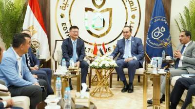 رئيس الرعاية الصحية يلتقي النائب الأول لرئيس شركة هواوي ورئيس قطاع الأعمال العامة العالمية