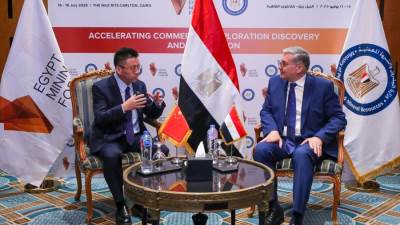 وزير البترول يلتقي وفد "آسيا بوتاش" الصينية لبحث فرص الاستثمار في قطاع التعدين