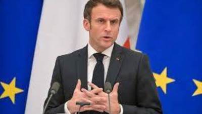 فرنسا تنهى وجودها العسكرى فى السنغال بعد 65 عاما