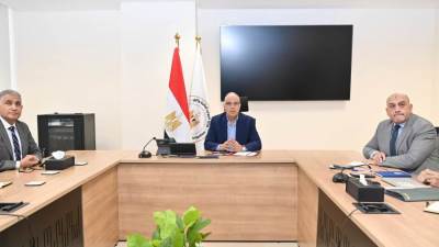 وزير الري يتابع موقف "مشروع إدارة مياه دلتا النيل" والإعداد لإطلاق المرحلة الثانية من المشروع