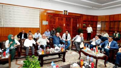 وزير الإسكان يعقد اجتماعا بمقر جهاز "مدينة 6 أكتوبر " لمتابعة سير العمل بمدن أكتوبر والشيخ زايد وسفنكس الجديدة 