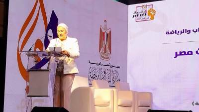 "رئيسة المجلس القومي للطفولة" تشارك في المبادرة  التي تطلقها وزارة الشباب والرياضة "هي" من أجل الحماية والتنمية 