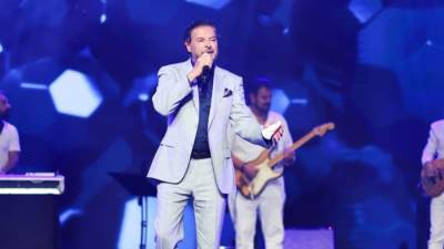 نقابة الموسيقيين توقف راغب علامة عن العمل في مصر وتحيله للتحقيق بسبب مشاهد غير لائقة بحفل غنائي