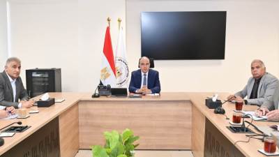 وزير الري يتابع إجراءات تطوير الإدارة العامة لري قناطر الدلتا