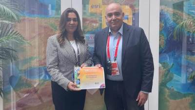 وزيرة التنمية المحلية تلتقي المهندس سهيل العُبد رئيس الاستراتيجيات الدولية بشركة Esri العالمية