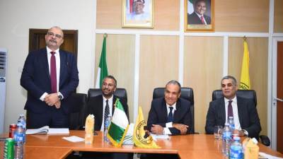 زيارة وزير الخارجية والهجرة إلى مقر شركة المقاولون العرب فى أبوجا