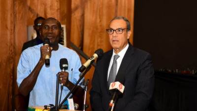 وزير الخارجية يفتتح منتدى الأعمال المصري- المالي بمشاركة وزيرا الخارجية والتجارة والصناعة الماليين