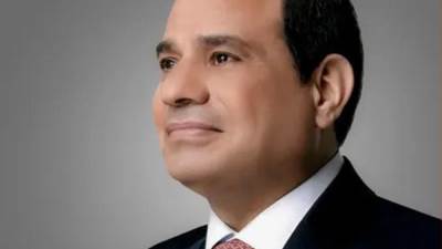 الرئيس السيسي يتلقى اتصالًا هاتفيًا من نظيره الفرنسي إيمانويل ماكرون