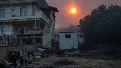 مساعدات أوروبية تصل اليونان لدعمها في السيطرة على حرائق الغابات واسعة النطاق