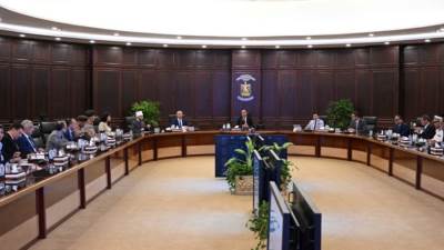 رئيس مجلس الوزراء: تشديد العقوبات الخاصة بمُخالفات القيادة