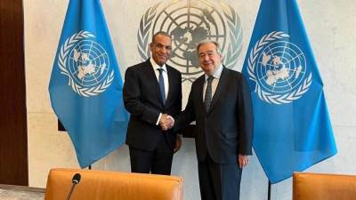 وزير الخارجية يلتقي بالسكرتير العام للأمم المتحدة على هامش المشاركة في المؤتمر الدولي للتسوية السلمية لقضية فلسطين