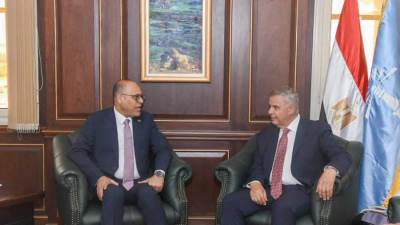 محافظ الإسكندرية يستقبل وزير العمل.. ويبحثان الملفات ذات الاهتمام المشترك