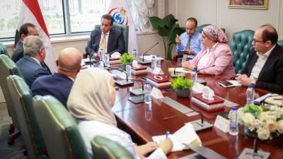 وزير الصحة والسكان يتابع تطوير قسم الأشعة بمعهد ناصر من خلال الشراكة مع شركة يونيسون كابيتال الإماراتية