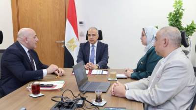وزير الري يتابع إجراءات إزالة التعديات على أملاك الوزارة وإجراءات استثمار الأملاك وتعظيم الاستفادة منها