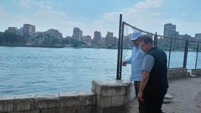 وزير الكهرباء يتفقد مواقع العمل على إضافة مصدر تغذية ثالث إلى محطة محولات جزيرة الدهب عبر نهر النيل