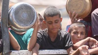 7 وفيـ ـات بسبب سوء التغذية والمجاعة في غزة خلال الساعات الـ24 الماضية