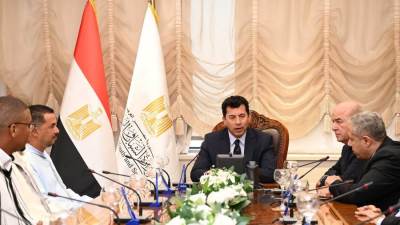  وزير الشباب والرياضة يلتقي وفد الشباب المغربي في إطار برنامج التبادل الثنائي