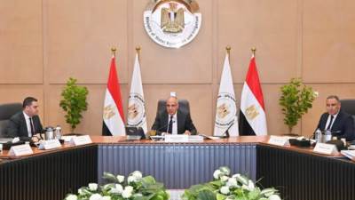 عقد اجتماع اللجنة العليا لتراخيص الشواطئ برئاسة وزير الري وبحضور ممثلي الوزارات