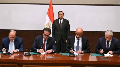 رئيس الوزراء يشهد توقيع بروتوكول تعاون مشترك لإنشاء وتطوير خمس مدارس تكنولوجيا تطبيقية مُتخصصة في صناعة الأدوية