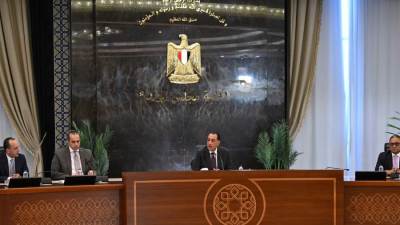 وزير الشئون النيابية: الدولة ملتزمة بشكل كامل وقانوني بتوفير السكن الملائم للحالات المستحقة وفقا لقانون الإيجار