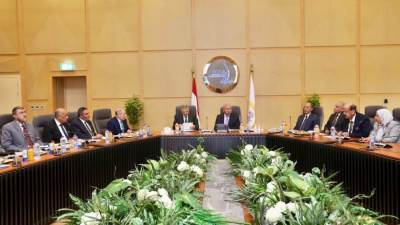 وزير الصناعة يترأس أعمال الجمعية العمومية العادية لشركة قناة السويس لتنمية الموانئ البحرية