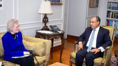 وزير الخارجية يلتقي بقادة مجموعة الحكماء The Elders الداعمة للسلام