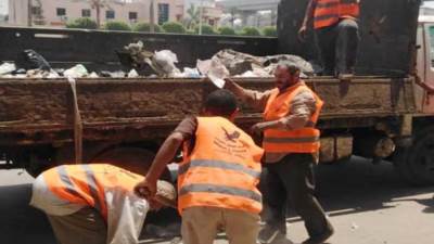 الجيزة توقف عمل عمال النظافة ظهرًا لمواجهة الموجة الحارة