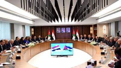 الوزراء المصريون والأردنيون يؤكدون رغبتهم في تعزيز التعاون المشترك في شتى المجالات