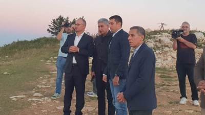 وزير التجارة والسياحة بجمهورية صربيسكا يُقيم مأدبة عشاء على شرف وزير السياحة والآثار